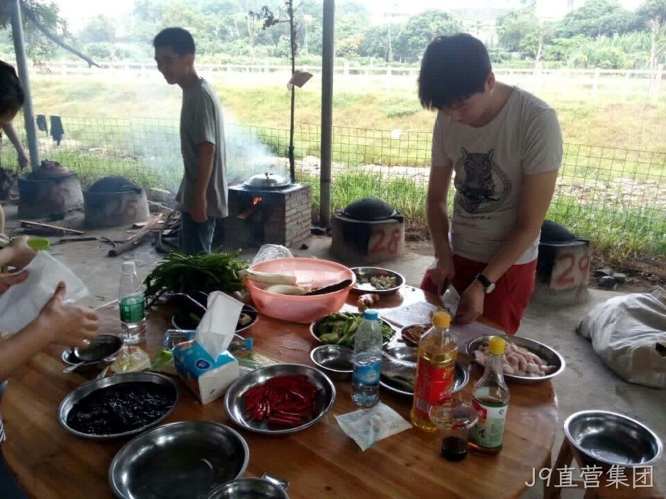 J9直营集团的大厨